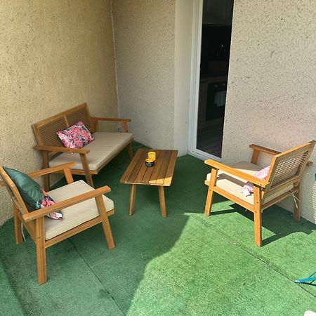 Fleurance Appartement En Rez De Jardin Tout Equipe מראה חיצוני תמונה